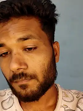 Snapshot of devil_khilesh chatting on October 17, 2025, 2:04 am devil khilesh online show from October 17, 2025, 2:04 am