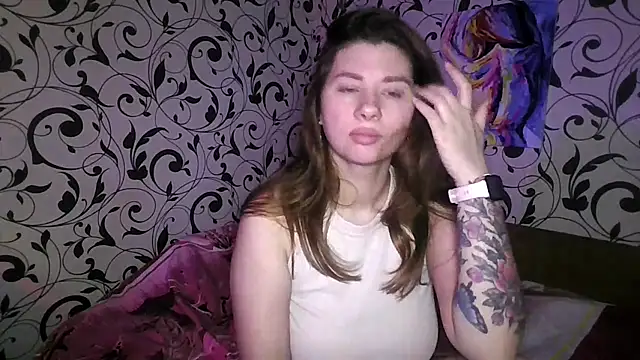 YourEmilie online show from March 8, 2026, 6:34 pm