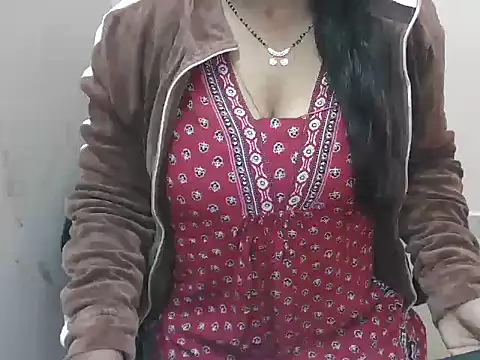 Snapshot of bold_naina chatting on November 17, 2025, 3:45 am bold naina online show from November 17, 2025, 3:45 am