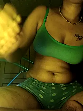 Snapshot of Tamil_Kavitha chatting on February 13, 2026, 7:43 pm Tamil Kavitha online show from February 13, 2026, 7:43 pm