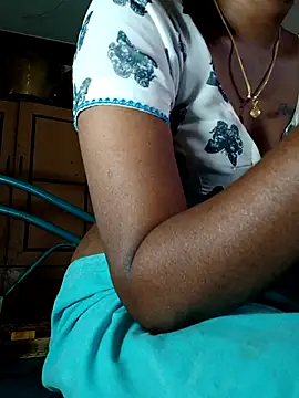 Snapshot of Tamil_Kavitha chatting on March 8, 2026, 6:50 am Tamil Kavitha online show from March 8, 2026, 6:50 am