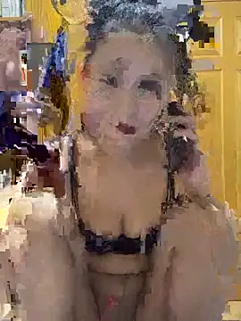 xiuchun100 online show from March 11, 2026, 1:17 pm