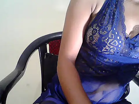 Snapshot of Janvi_singh02 chatting on September 17, 2025, 3:57 pm Janvi singh02 online show from September 17, 2025, 3:57 pm