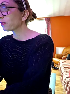 Snapshot of ChouqxxxCoreleone chatting on December 15, 2025, 10:19 am ChouqxxxCoreleone online show from December 15, 2025, 10:19 am