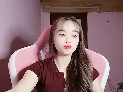 Snapshot of Suna7383 chatting on November 24, 2025, 3:12 pm Suna7383 online show from November 24, 2025, 3:12 pm