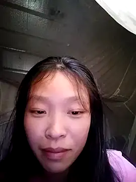 Phuoc xx online show from December 5, 2025, 6:44 am