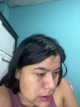 Snapshot of April_Becker chatting on June 25, 2026, 5:12 am April Becker online show from June 25, 2026, 5:12 am