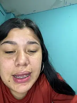 Snapshot of April_Becker chatting on August 1, 2026, 3:06 am April Becker online show from August 1, 2026, 3:06 am