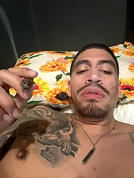 busnfatnutsLildee online show from December 14, 2025, 6:19 am