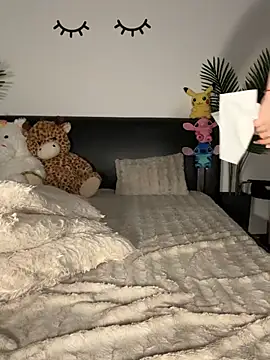 Andrestarr online show from February 25, 2025, 10:18 pm