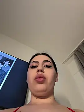 Andrestarr online show from May 2, 2026, 1:21 am