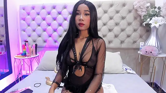 AishaValcazar online show from October 17, 2025, 4:26 am