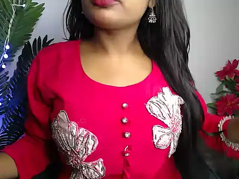 Snapshot of Naughtyy_stripgirl chatting on October 24, 2025, 8:44 am Naughtyy stripgirl online show from October 24, 2025, 8:44 am