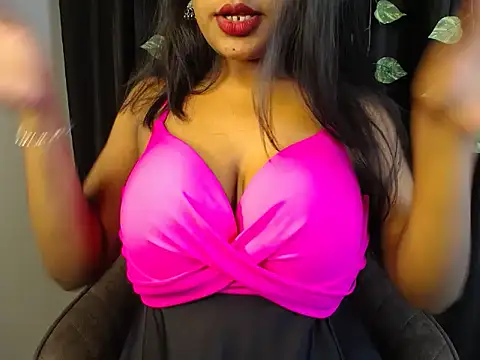 Snapshot of Naughtyy_stripgirl chatting on November 15, 2025, 6:15 pm Naughtyy stripgirl online show from November 15, 2025, 6:15 pm