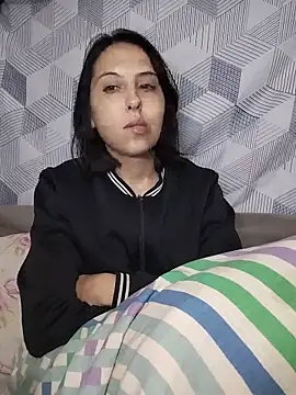 scarletoficial online show from June 17, 2026, 1:08 am