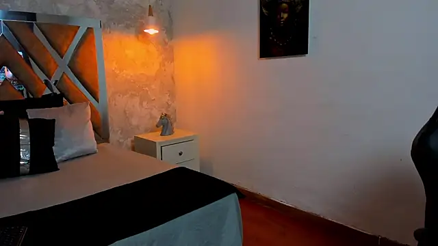 Snapshot of kraven_lust chatting on October 11, 2025, 3:06 am kraven lust online show from October 11, 2025, 3:06 am