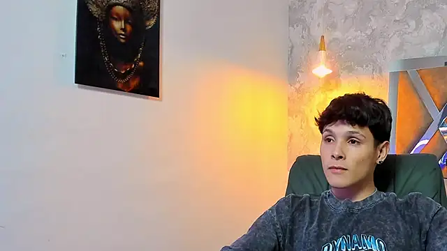 Snapshot of kraven_lust chatting on November 18, 2025, 3:01 am kraven lust online show from November 18, 2025, 3:01 am