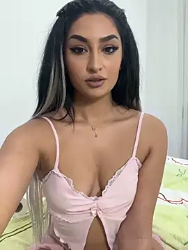 Mia spicyy online show from November 21, 2025, 9:41 am