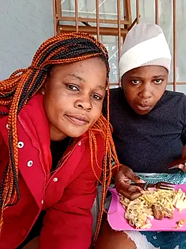 BlondieBitch online show from December 14, 2025, 11:37 am