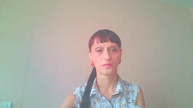 Snapshot of Irivana chatting on September 29, 2025, 7:02 am Irivana online show from September 29, 2025, 7:02 am