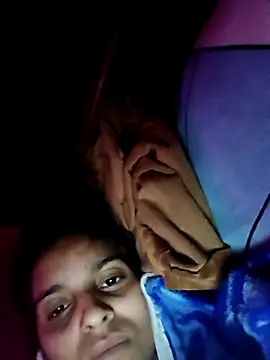 Snapshot of Saloni-Gupta chatting on January 6, 2026, 9:29 pm Saloni-Gupta online show from January 6, 2026, 9:29 pm