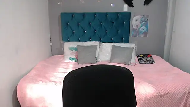 Snapshot of mia_sexgirl chatting on July 24, 2026, 12:25 pm mia sexgirl online show from July 24, 2026, 12:25 pm