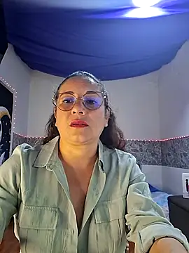 Snapshot of zamy_x chatting on March 15, 2026, 3:56 am zamy x online show from March 15, 2026, 3:56 am