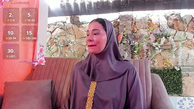 Snapshot of ShanaJamil chatting on June 10, 2026, 12:15 pm ShanaJamil online show from June 10, 2026, 12:15 pm