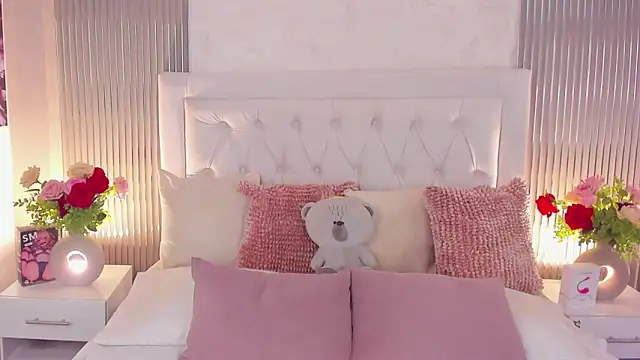 Snapshot of MelodySweetHoney chatting on January 15, 2026, 4:00 pm MelodySweetHoney online show from January 15, 2026, 4:00 pm