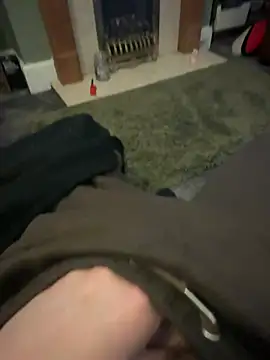 tdjw92 online show from March 8, 2026, 6:44 pm