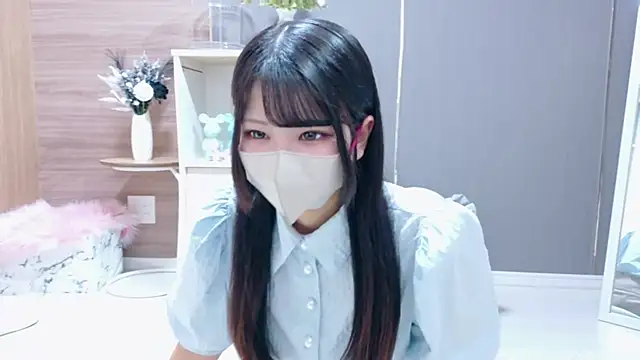 Snapshot of Ruru-shuv chatting on September 20, 2025, 7:42 am Ruru-shuv online show from September 20, 2025, 7:42 am