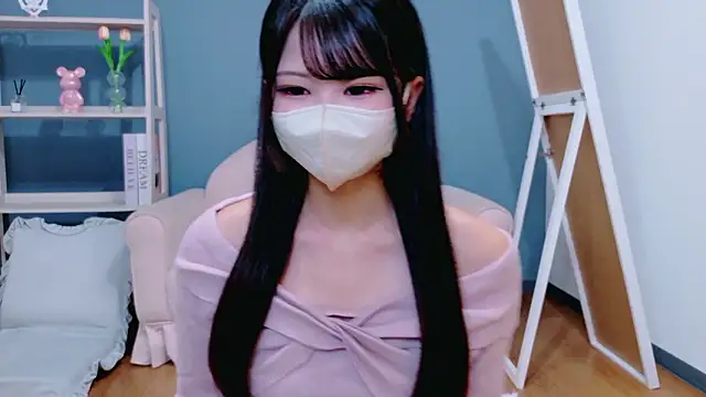 Snapshot of Ruru-shuv chatting on October 1, 2025, 10:32 am Ruru-shuv online show from October 1, 2025, 10:32 am