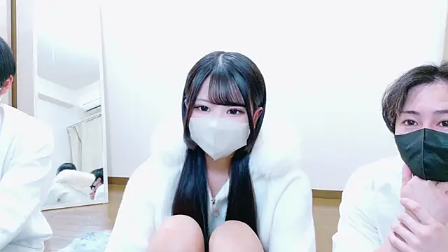 Snapshot of Ruru-shuv chatting on November 4, 2025, 10:36 am Ruru-shuv online show from November 4, 2025, 10:36 am