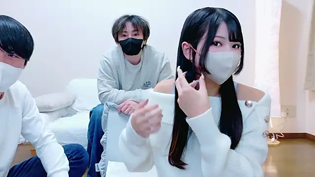 Snapshot of Ruru-shuv chatting on November 16, 2025, 11:38 am Ruru-shuv online show from November 16, 2025, 11:38 am