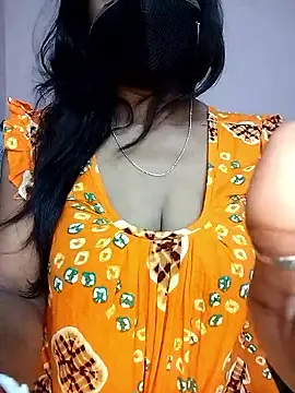 Snapshot of Bengalibeauty96 chatting on May 7, 2026, 11:48 am Bengalibeauty96 online show from May 7, 2026, 11:48 am