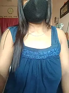 Snapshot of Bengalibeauty96 chatting on May 13, 2026, 1:47 am Bengalibeauty96 online show from May 13, 2026, 1:47 am