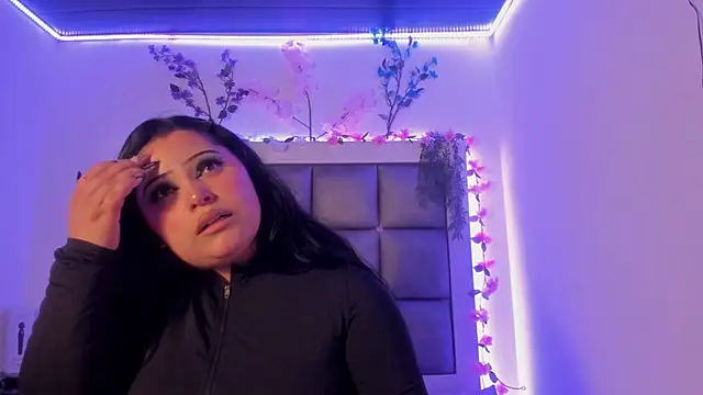 abbiecollins js online show from March 11, 2026, 4:07 am