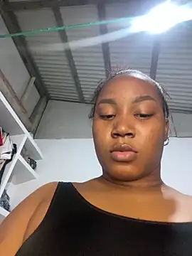 Snapshot of Karol_sexy23 chatting on October 21, 2025, 2:23 am Karol sexy23 online show from October 21, 2025, 2:23 am