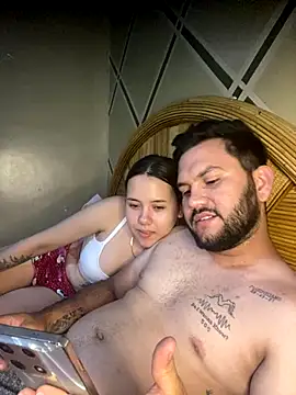coupleyys online show from October 30, 2025, 2:46 am