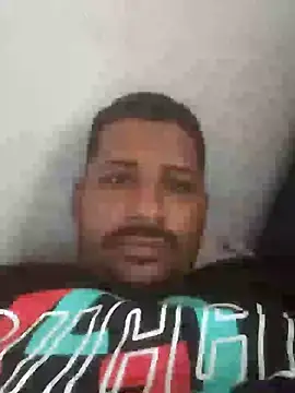 Snapshot of faller26 chatting on October 9, 2025, 9:13 pm faller26 online show from October 9, 2025, 9:13 pm