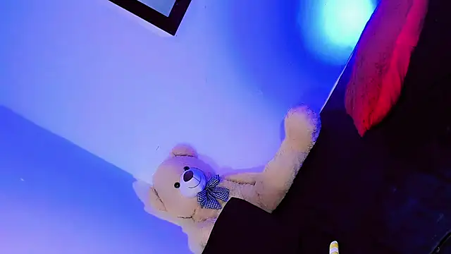 daniela dolls online show from May 24, 2026, 2:44 pm