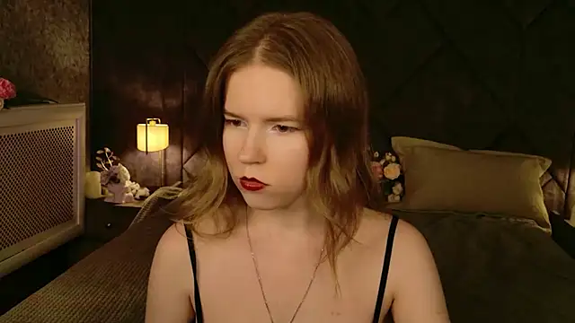 Snapshot of Alida_Brice chatting on July 9, 2026, 4:00 pm Alida Brice online show from July 9, 2026, 4:00 pm