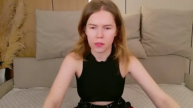 Snapshot of Alida_Brice chatting on July 21, 2026, 5:32 am Alida Brice online show from July 21, 2026, 5:32 am