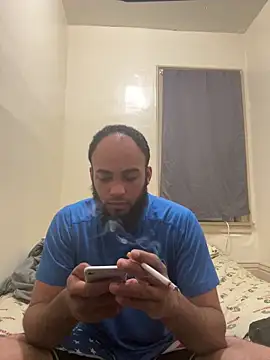 LeoPR00 online show from September 13, 2025, 2:22 am