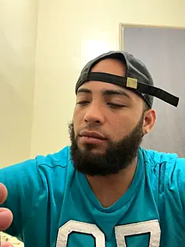 LeoPR00 online show from October 6, 2025, 2:20 am