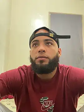 LeoPR00 online show from October 13, 2025, 2:28 pm