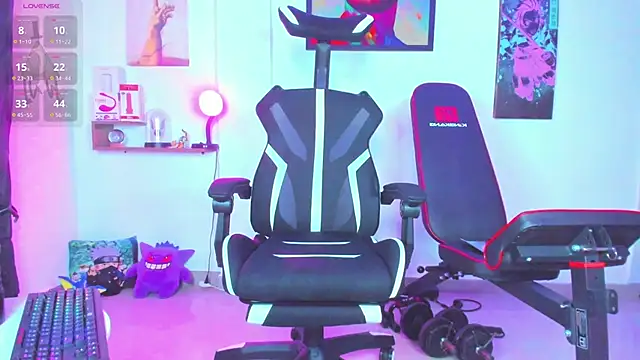 JordanRossie online show from October 12, 2025, 11:04 pm