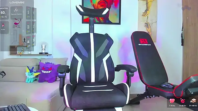 JordanRossie online show from November 21, 2025, 3:44 pm