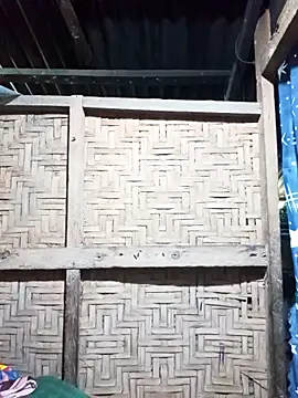 Snapshot of slutty_pinay12 chatting on October 4, 2025, 7:17 am slutty pinay12 online show from October 4, 2025, 7:17 am