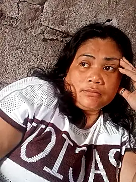 Snapshot of slutty_pinay12 chatting on January 10, 2026, 2:35 am slutty pinay12 online show from January 10, 2026, 2:35 am